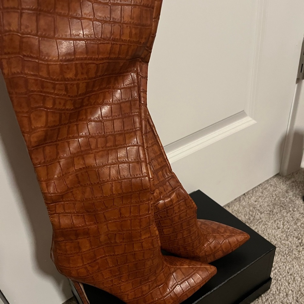 Thigh high Croc es Bossed size 8 - Picture 2 of 6